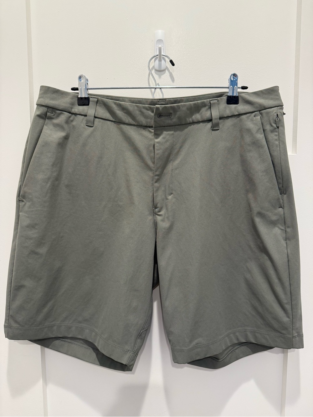 Lululemon Men's Casual Olive Green Shorts